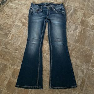 Ariya Flare Jeans- Sz 7/8